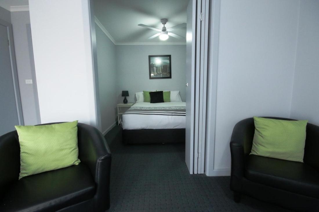 Golden Palms Motel Geelong Exterior photo